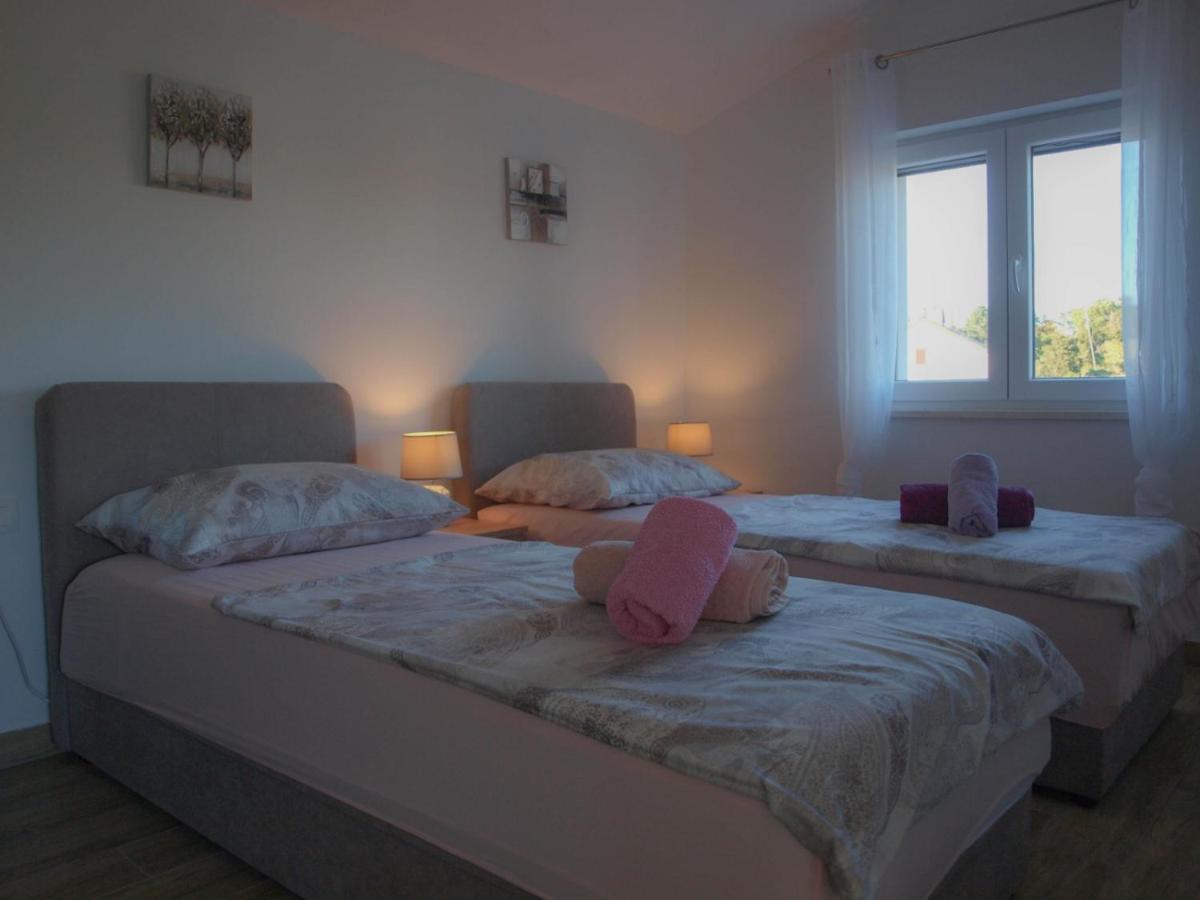 Apartmani Goga 2 Molat Eksteriør bilde