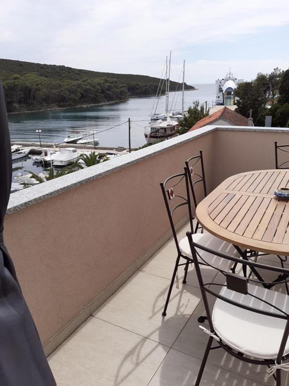Apartmani Goga 2 Molat Eksteriør bilde